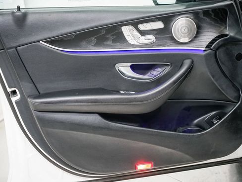 Used 2023 Mercedes-Benz E 350 Sedan image 18