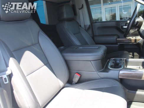 Used 2021 Chevrolet Silverado 1500 LT Trail Boss w/ Convenience Package II AWD/4WD image 27