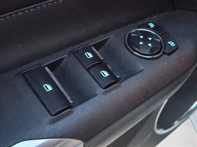 Used 2018 Ford Mustang Premium RWD image 9