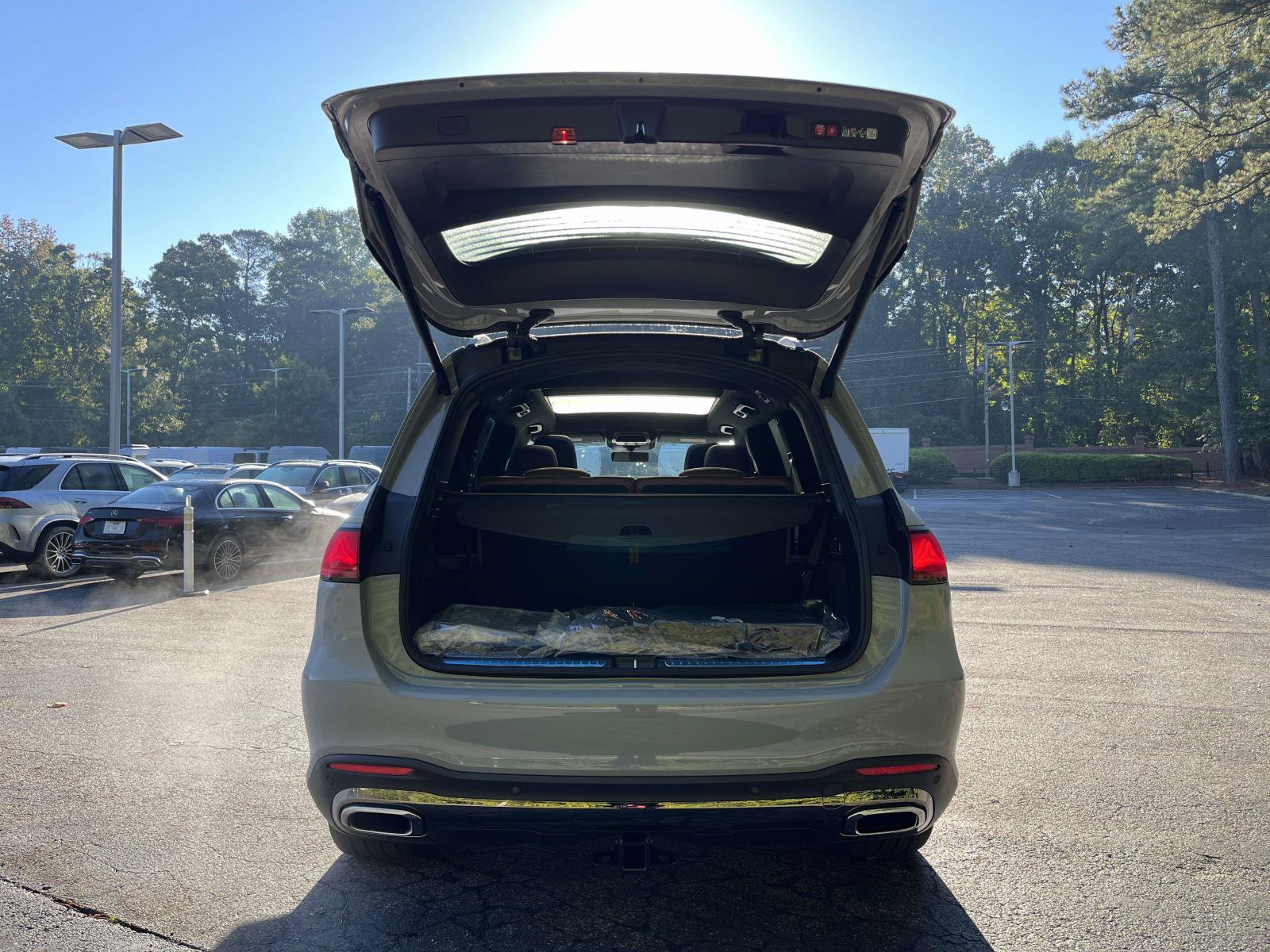 New 2027 Mercedes-Benz GLS 450 4MATIC image 9