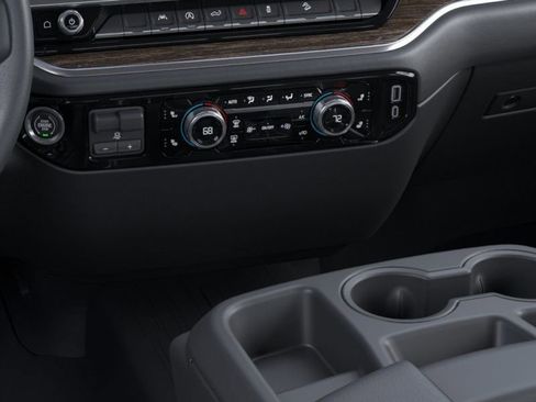 New 2026 GMC Sierra 1500 SLE image 23