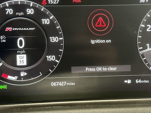 Used 2019 Land Rover Range Rover Velar R-Dynamic SE image 13