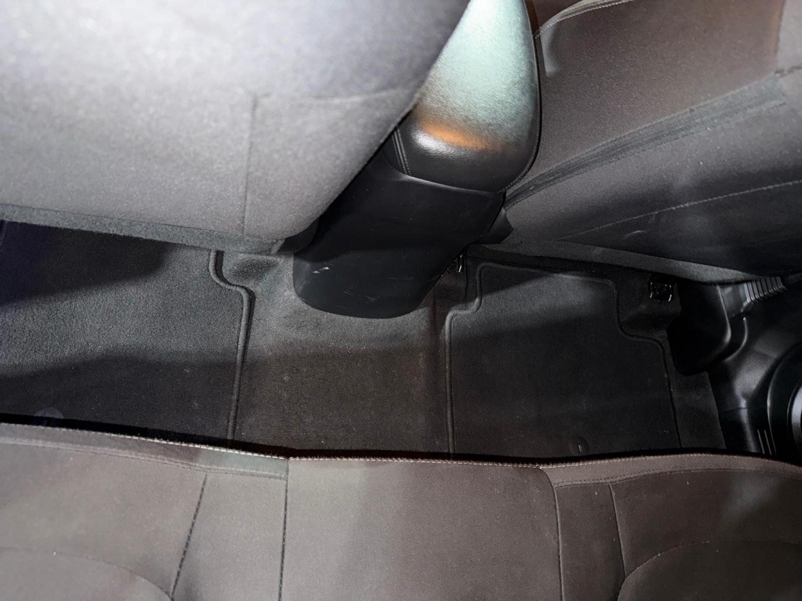 Used 2018 Kia Soul w/ Convenience Package FWD image 11