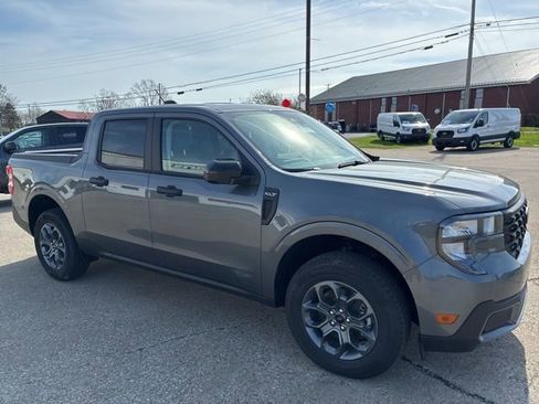 New 2026 Ford Maverick XLT w/ XLT Luxury Package AWD/4WD image 10