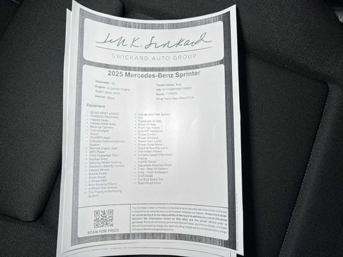 Used 2025 Mercedes-Benz Sprinter 2500 image 37