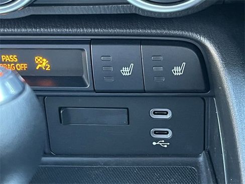 Used 2024 MAZDA MX-5 Miata Grand Touring image 19