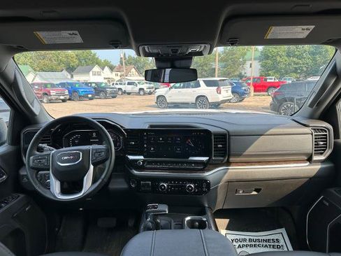 Used 2025 GMC Sierra 1500 Elevation w/ Elevation Premium Package AWD/4WD image 26