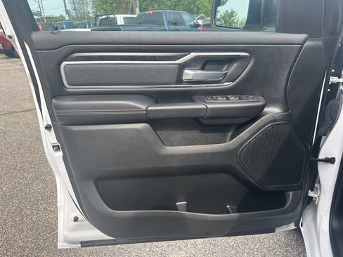 Used 2022 RAM 1500 Big Horn AWD/4WD image 16