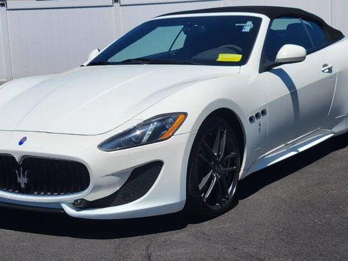 Used 2015 Maserati GranTurismo Sport RWD image 10