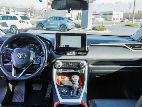 Used 2024 Toyota RAV4 Adventure image 30