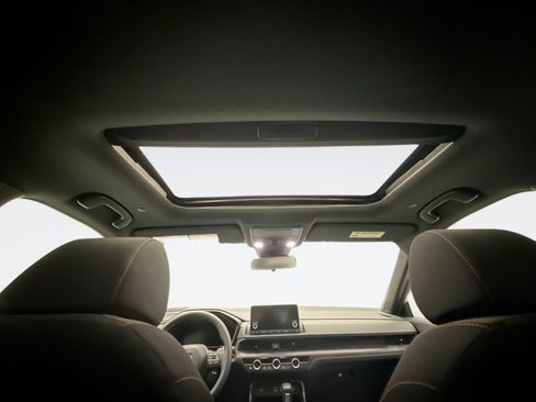 Used 2023 Honda CR-V Sport image 17