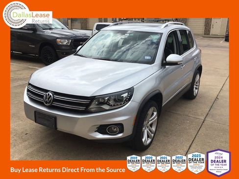 Used 2016 Volkswagen Tiguan SEL image 1