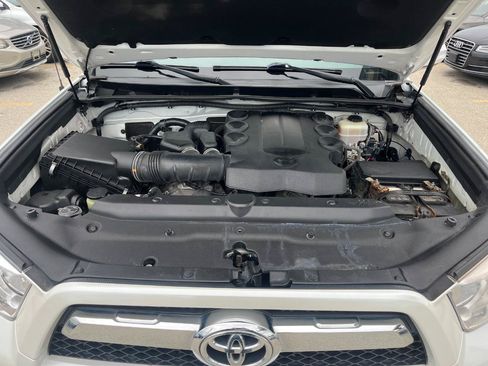Used 2013 Toyota 4Runner Limited AWD/4WD image 49