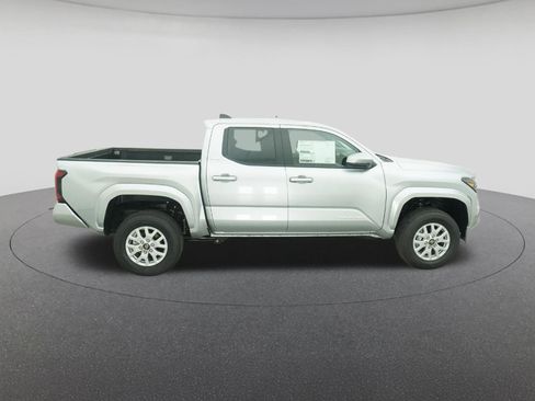 New 2026 Toyota Tacoma SR5 AWD/4WD image 11