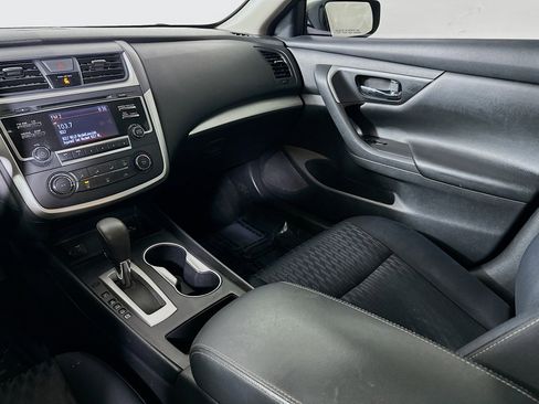 Used 2018 Nissan Altima 2.5 S w/ S Convenience Package image 20