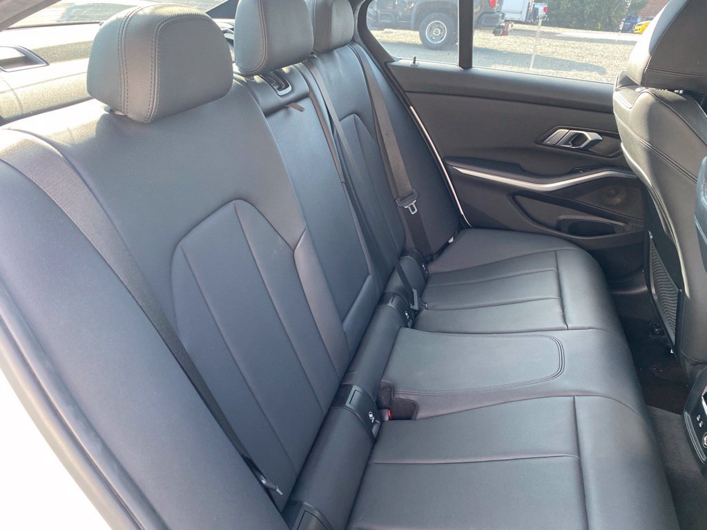 Used 2019 BMW 330i Sedan RWD image 19