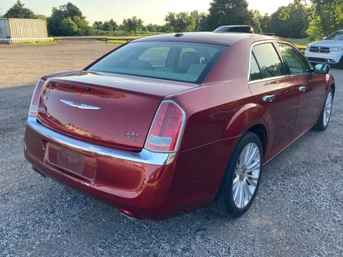 Used 2012 Chrysler 300 Limited RWD image 7