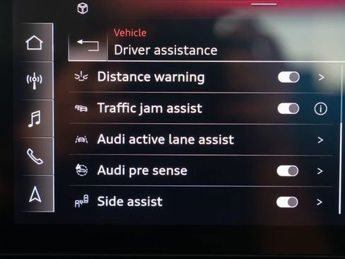 Used 2023 Audi Q5 2.0T Premium Plus w/ Premium Plus Package AWD/4WD image 19