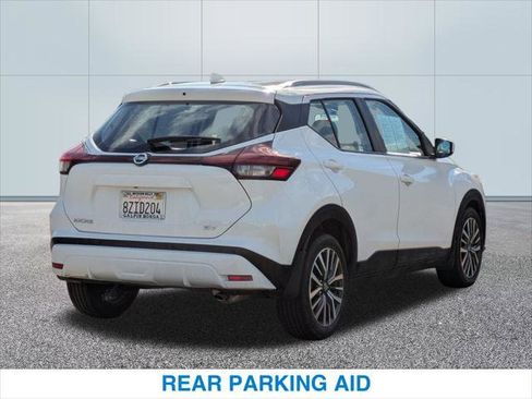 Used 2021 Nissan Kicks SV image 7