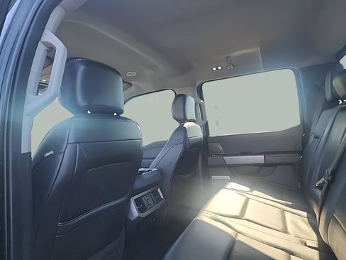 Certified 2023 Ford F250 Lariat w/ Lariat Ultimate Package AWD/4WD image 22