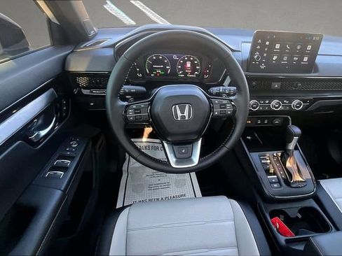 Used 2026 Honda CR-V Sport Touring image 3