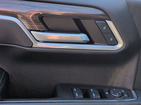 Used 2025 Chevrolet Silverado 1500 RST AWD/4WD image 13