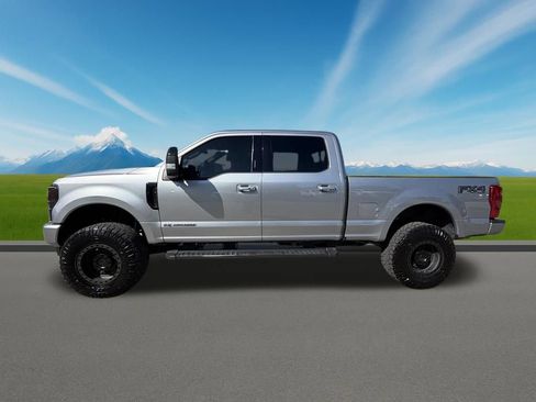 Used 2022 Ford F350 Lariat w/ Lariat Ultimate Package AWD/4WD image 2