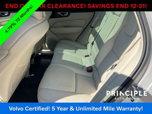 Certified 2023 Volvo XC60 B5 Ultimate w/ Protection Package Premier image 16