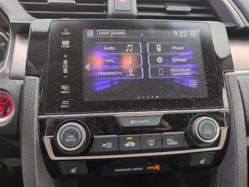 Used 2018 Honda Civic EX-L image 18