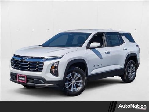 New 2026 Chevrolet Equinox LT w/ Convenience Package II image 1