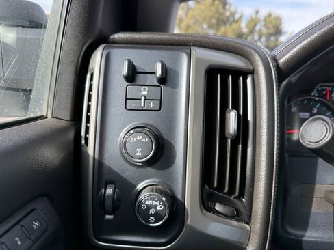 Used 2019 Chevrolet Silverado 3500 High Country w/ Duramax Plus Package image 34