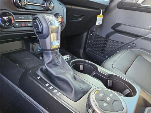 New 2025 Ford Bronco Outer Banks image 13