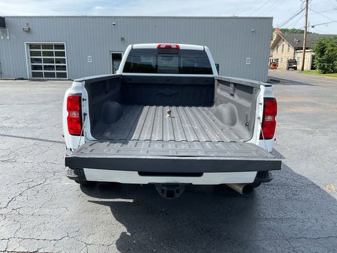 Used 2016 Chevrolet Silverado 3500 High Country w/ Duramax Plus Package AWD/4WD image 16