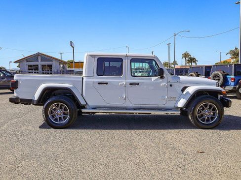 Used 2021 Jeep Gladiator Overland w/ Popular Equipment Package image 3