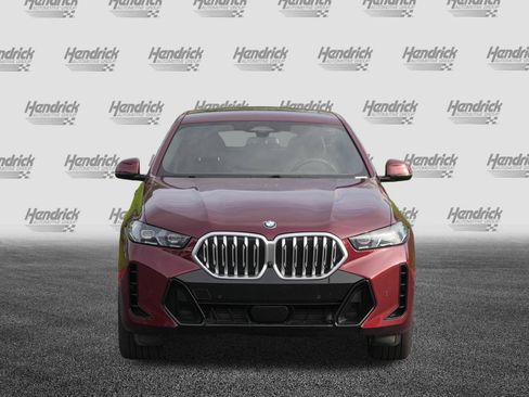 Certified 2025 BMW X6 xDrive40i AWD/4WD image 3