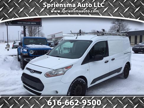 Used 2016 Ford Transit Connect XLT image 1