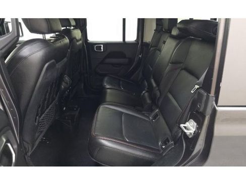 Used 2021 Jeep Gladiator Rubicon w/ Dual Top Group AWD/4WD image 10