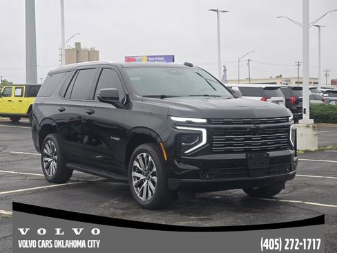 Used 2025 Chevrolet Tahoe High Country w/ Sun And Tow Package AWD/4WD image 2