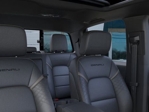 New 2026 GMC Canyon Denali image 25