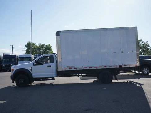 Used 2020 Ford F550 4x4 Regular Cab Super Duty w/ Power Equipment Group image 3
