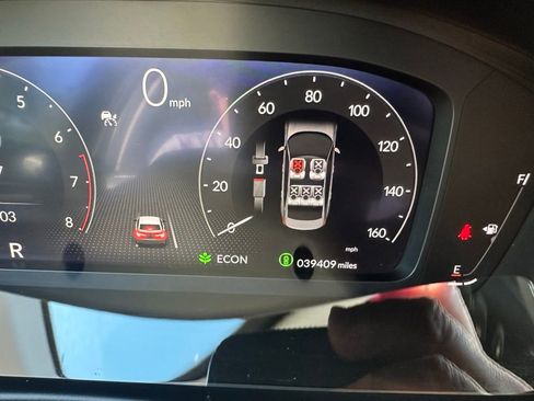 Used 2023 Honda Civic Touring image 33