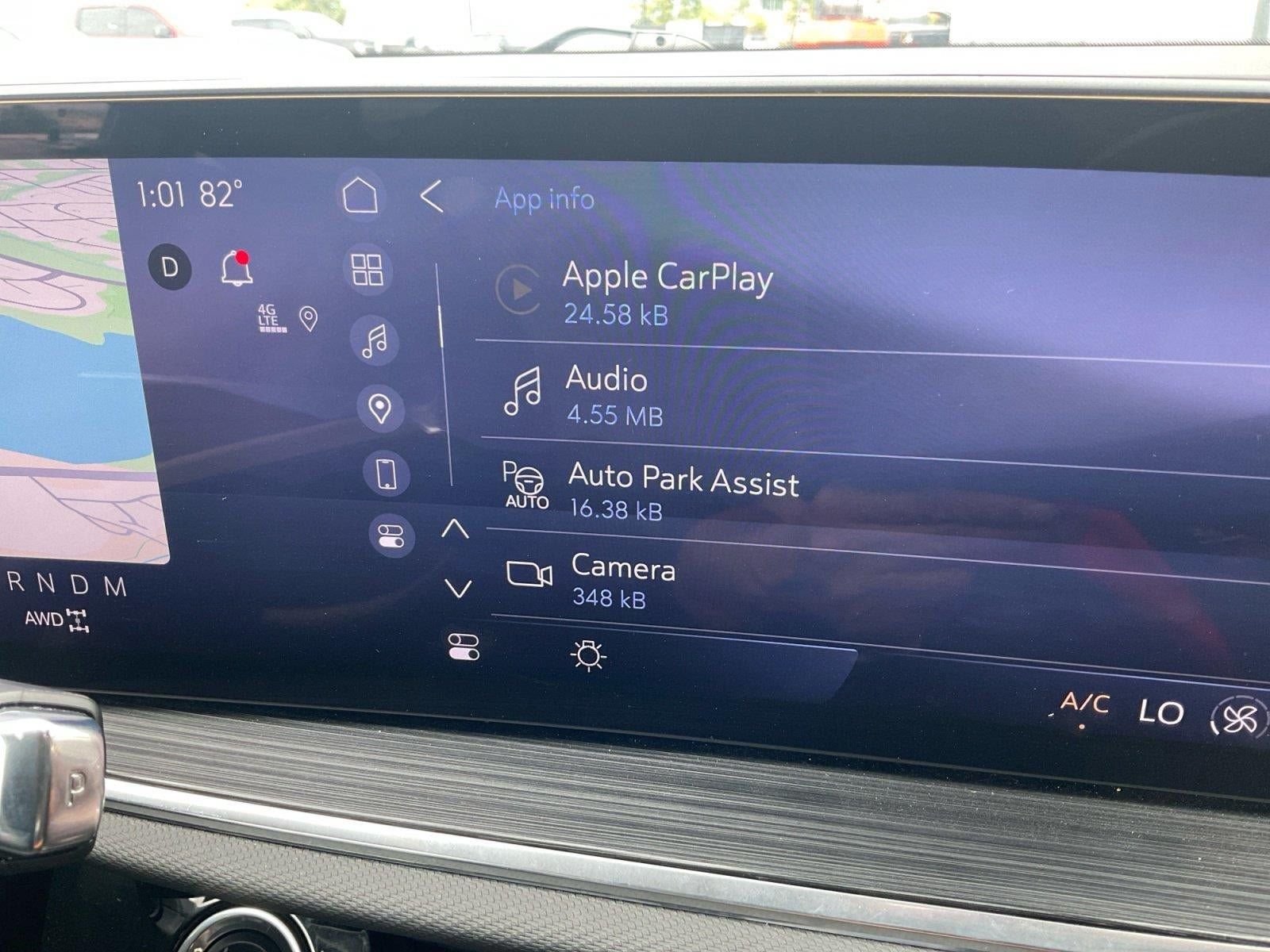 Used 2024 Buick Envision Preferred AWD/4WD image 18