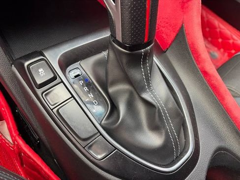 Used 2022 Hyundai Veloster N FWD image 12