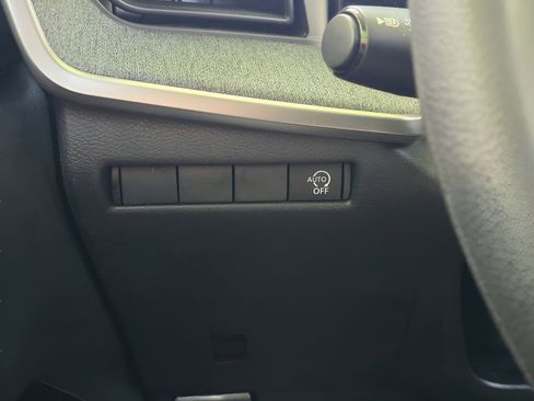 New 2026 Nissan Kicks SV w/ Charging Package FWD image 19