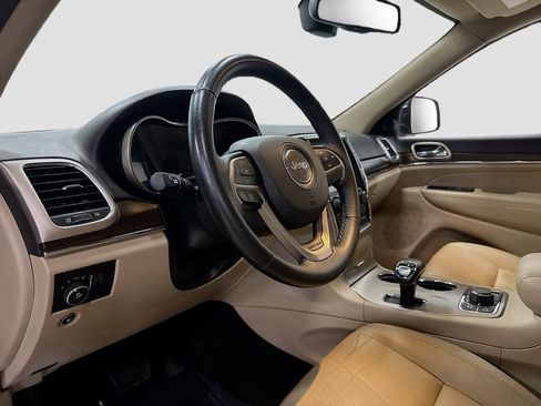 Used 2014 Jeep Grand Cherokee Limited image 10