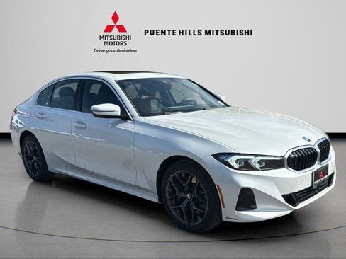 Used 2025 BMW 330i xDrive Sedan w/ Convenience Package image 3