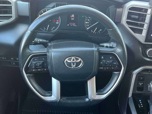 Used 2022 Toyota Tundra SR5 w/ SR5 Premium Package image 17