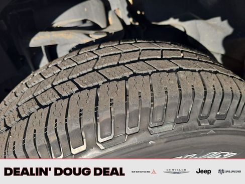 Used 2015 Ford F150 XLT image 26