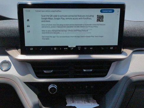 New 2026 Ford Explorer Active RWD image 18