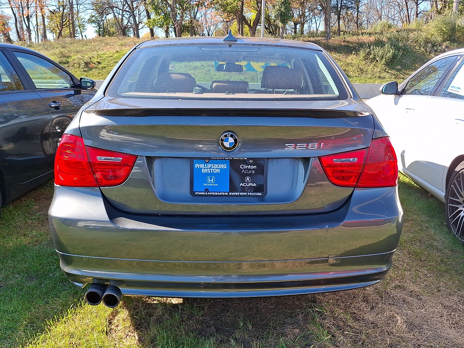 Used 2009 BMW 328i xDrive Sedan AWD/4WD image 5